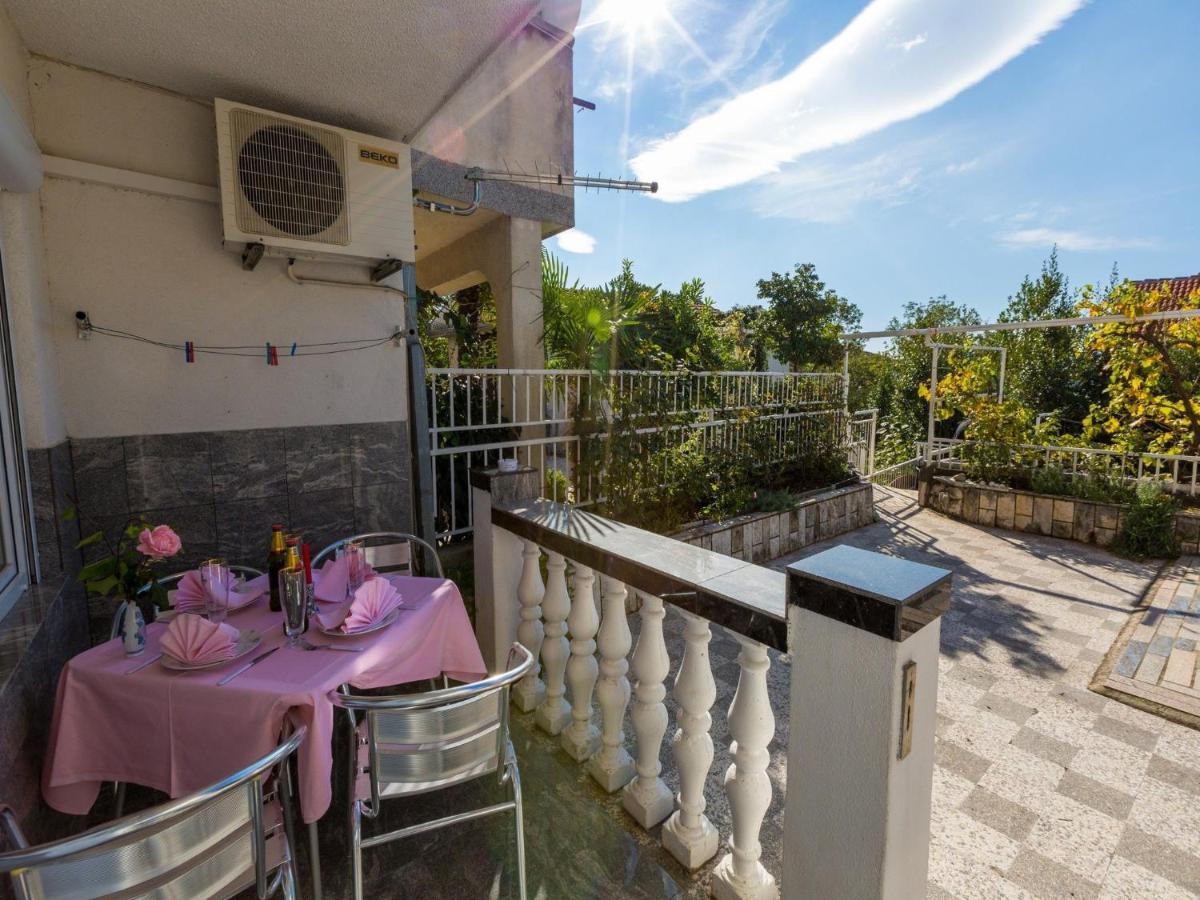Apartments Dubravka Crikvenica Exterior foto
